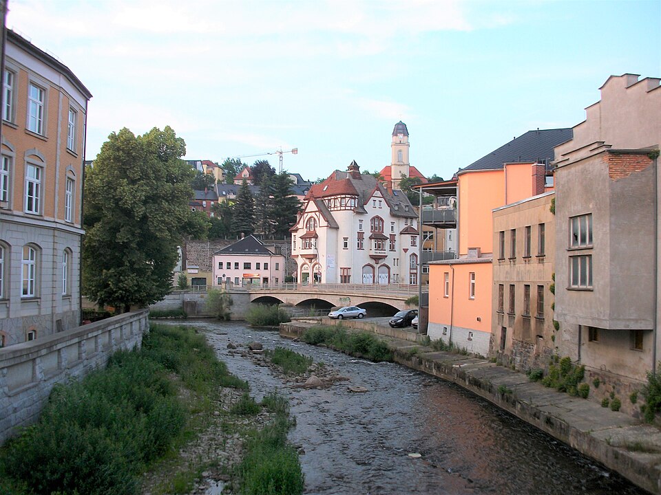 Wintergarten-Fachbetriebe in Aue-Bad Schlema: Aue, Mündung Schwarzwasser in die Zwickauer Mulde +