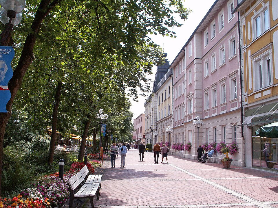 Wintergarten-Fachbetriebe in Bad Wörishofen: Stadtansicht – Foto: Flodur63 Wintergarten-Fachbetriebe in Bad Wörishofen: Stadtansicht