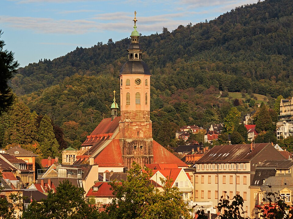 Wintergarten-Fachbetriebe in Baden-Baden: Stiftskirche – Foto: A.Savin Wintergarten-Fachbetriebe in Baden-Baden: Stiftskirche