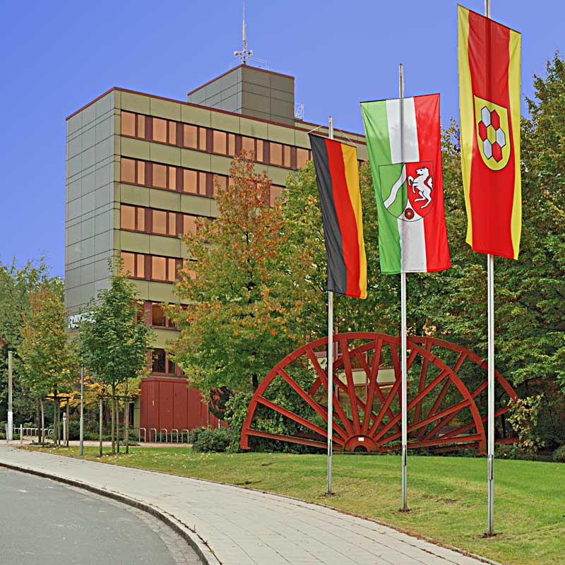 Wintergarten-Fachbetriebe in Bergkamen: Rathaus – Foto: Reinhard Hunscher Wintergarten-Fachbetriebe in Bergkamen: Rathaus