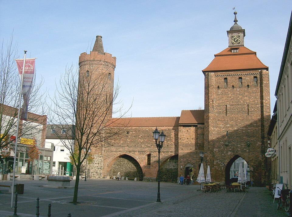 Wintergarten-Fachbetriebe in Bernau bei Berlin: Steintor und Hungerturm