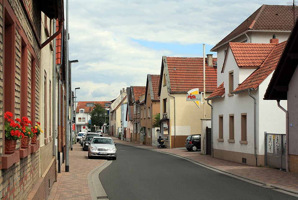 Wintergarten-Fachbetriebe in Budenheim: Binger Strasse – Foto: Rudolf Stricker Wintergarten-Fachbetriebe in Budenheim: Binger Strasse