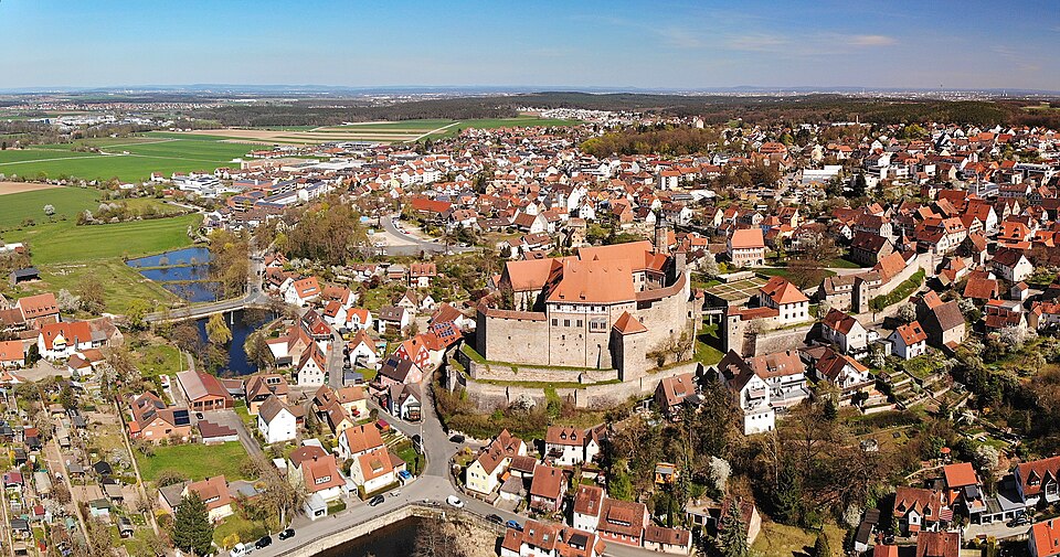 Wintergarten-Fachbetriebe in Cadolzburg: Ortskern Panorama – Foto: HaSe Wintergarten-Fachbetriebe in Cadolzburg: Ortskern Panorama