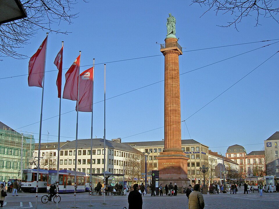 Wintergarten-Fachbetriebe in Darmstadt: Luisenplatz – Foto: Heidas Wintergarten-Fachbetriebe in Darmstadt: Luisenplatz