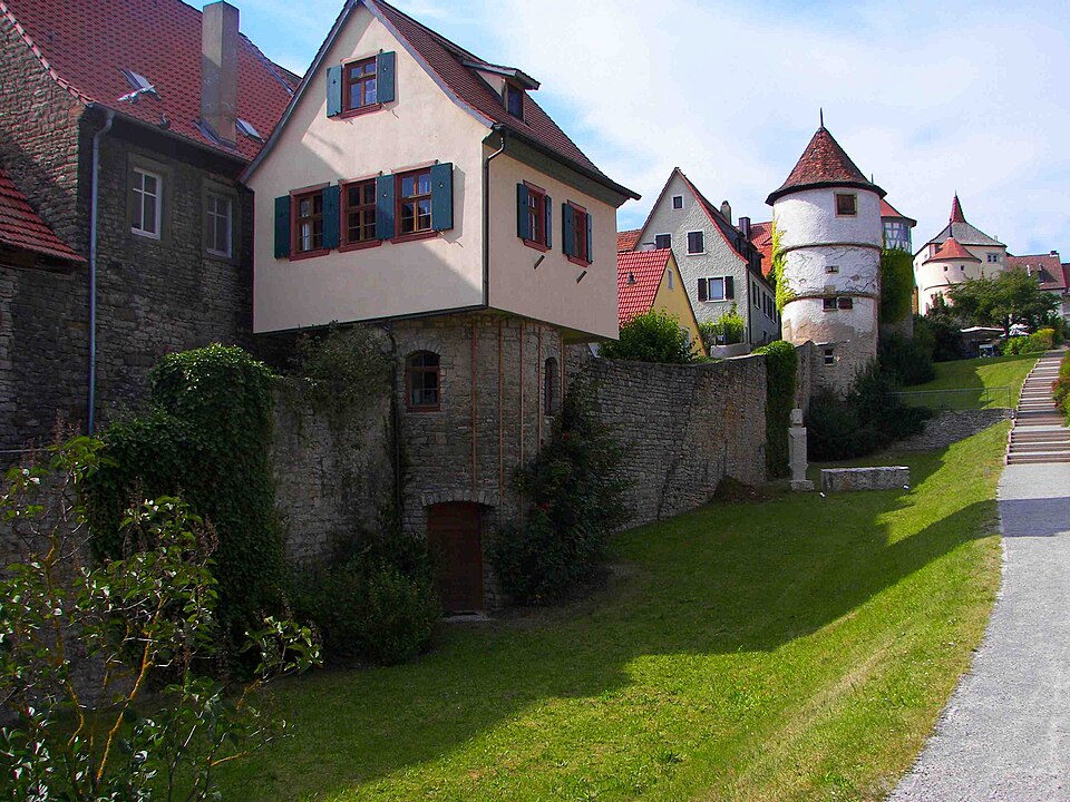 Wintergarten-Fachbetriebe in Dettelbach: Stadtmauer – Foto: Benreis Wintergarten-Fachbetriebe in Dettelbach: Stadtmauer
