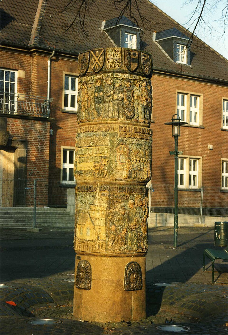 Wintergarten-Fachbetriebe in Dormagen: Rathausbrunnen