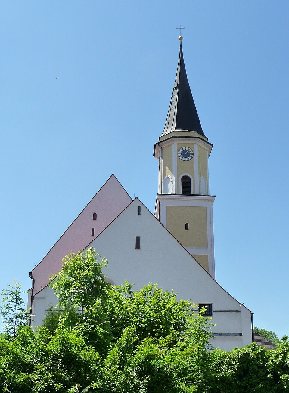 Wintergarten-Fachbetriebe in Ergolding: Pfarrkirche – Foto: Konrad Lackerbeck Wintergarten-Fachbetriebe in Ergolding: Pfarrkirche
