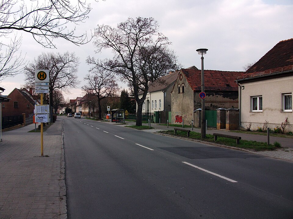 Wintergarten-Fachbetriebe in Falkenberg: Clp Dorfstraße – Foto: Christian Liebscher Wintergarten-Fachbetriebe in Falkenberg: Clp Dorfstraße