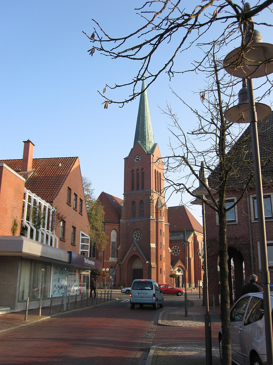 Wintergarten-Fachbetriebe in Friesoythe: Kirche – Foto: T. E. Ryen Wintergarten-Fachbetriebe in Friesoythe: Kirche
