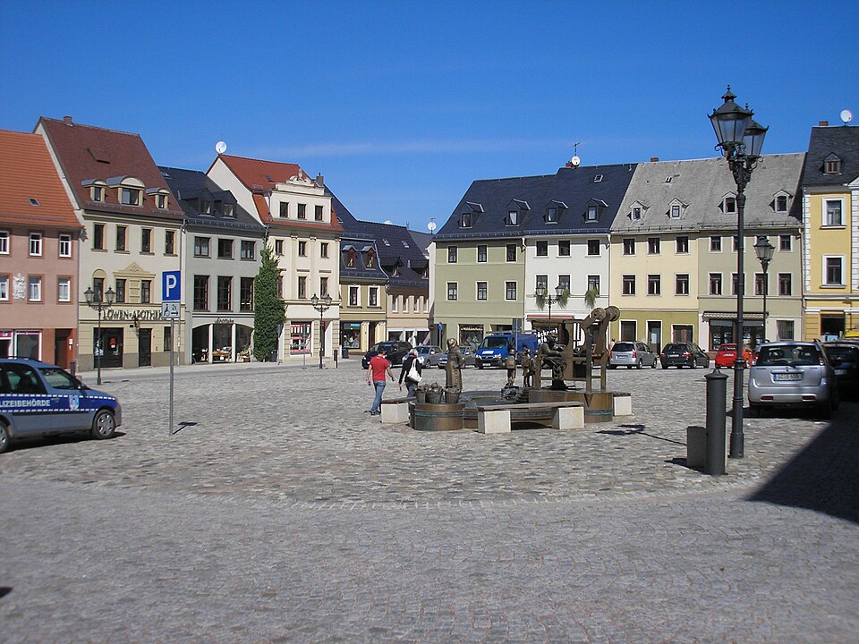 Wintergarten-Fachbetriebe in Glauchau: Markt – Foto: Michael Sander Wintergarten-Fachbetriebe in Glauchau: Markt