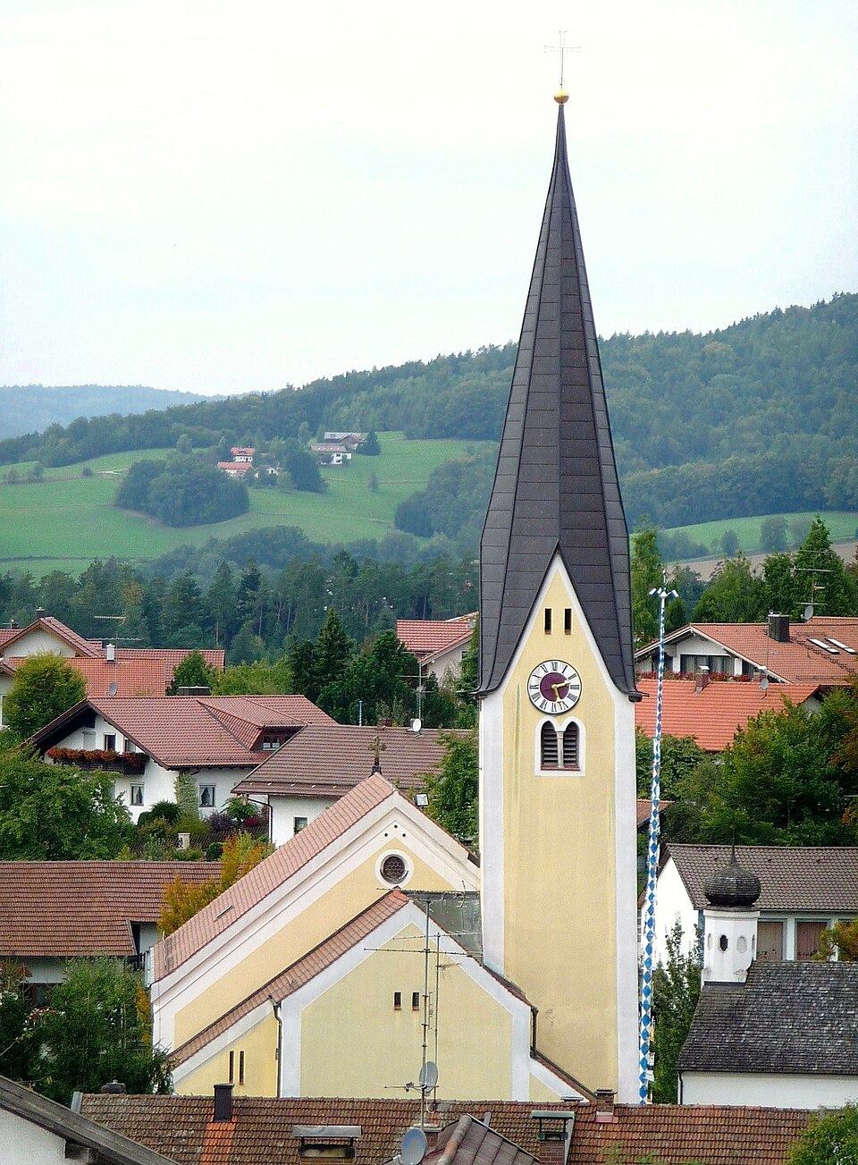 Wintergarten-Fachbetriebe in Haibach: Kirche – Foto: Konrad Lackerbeck Wintergarten-Fachbetriebe in Haibach: Kirche