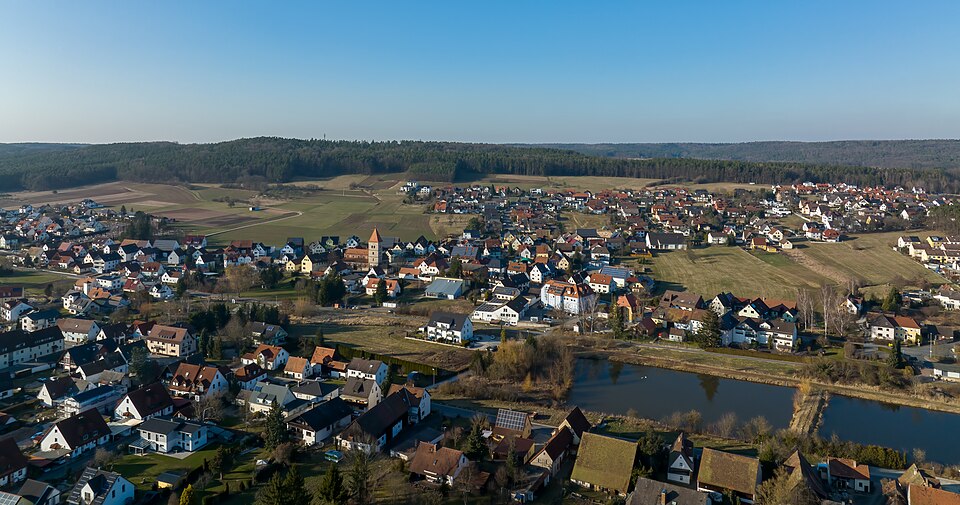 Wintergarten-Fachbetriebe in Heroldsbach: Luftbild – Foto: Ermell Wintergarten-Fachbetriebe in Heroldsbach: Luftbild