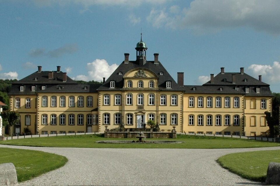 Wintergarten-Fachbetriebe in Holle: Schloss