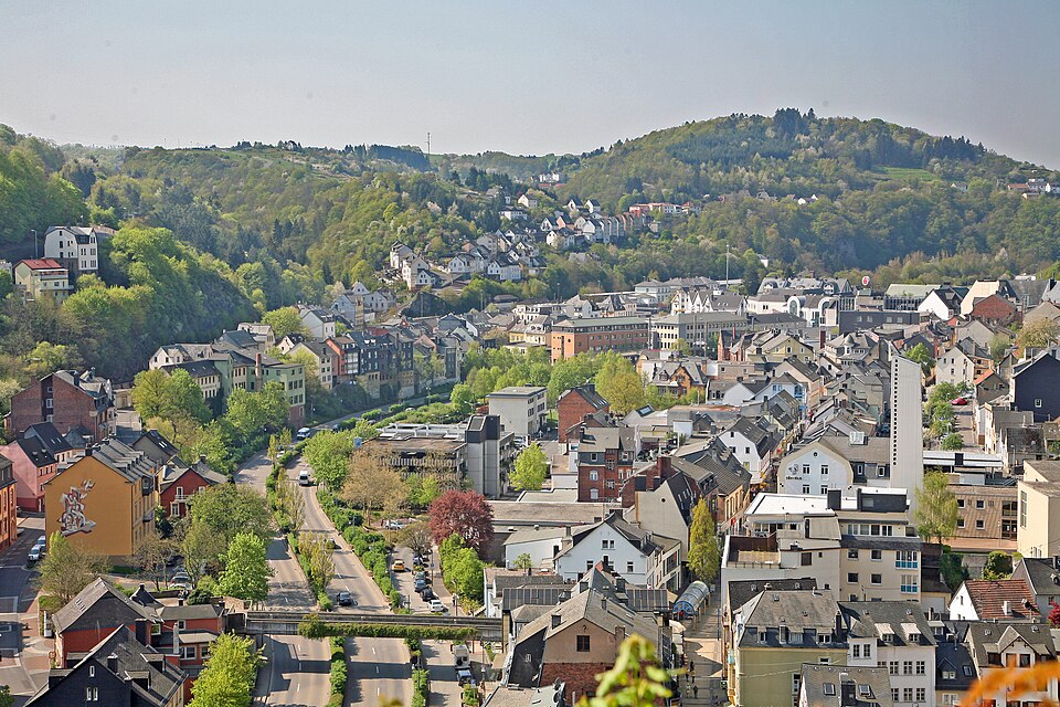 Wintergarten-Fachbetriebe in Idar-Oberstein: Stadtansicht – Foto: W. Bulach Wintergarten-Fachbetriebe in Idar-Oberstein: Stadtansicht