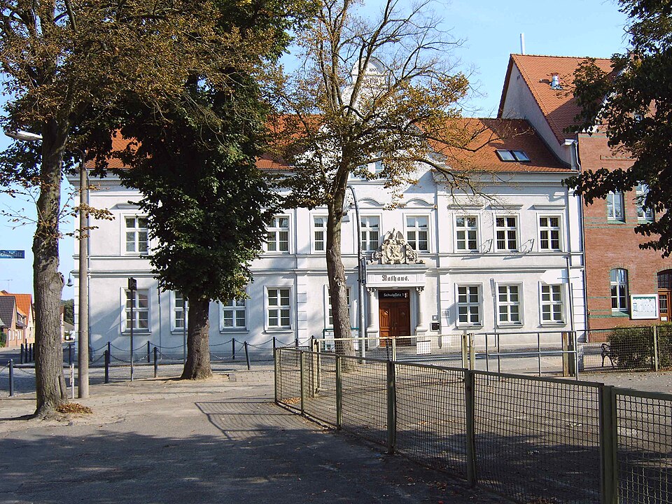 Wintergarten-Fachbetriebe in Klötze: Rathaus