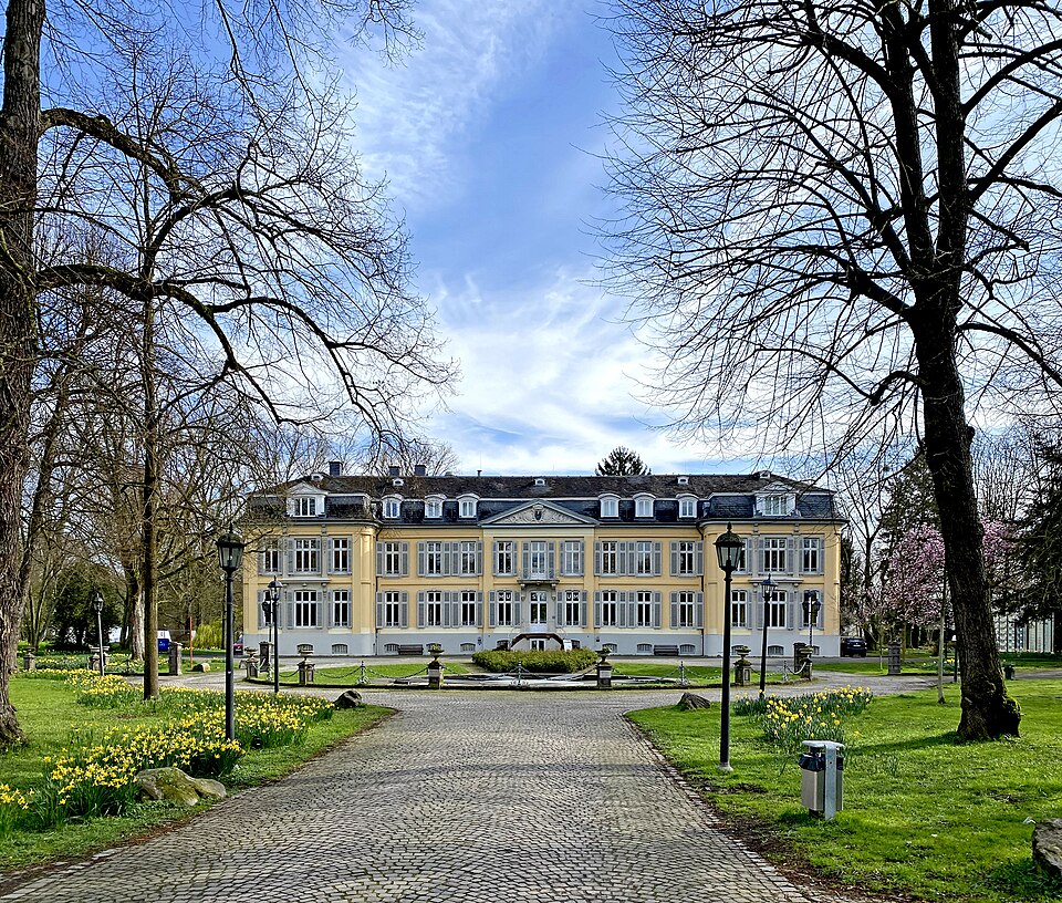 Wintergarten-Fachbetriebe in Leverkusen: Schloss – Foto: DiAuras Wintergarten-Fachbetriebe in Leverkusen: Schloss