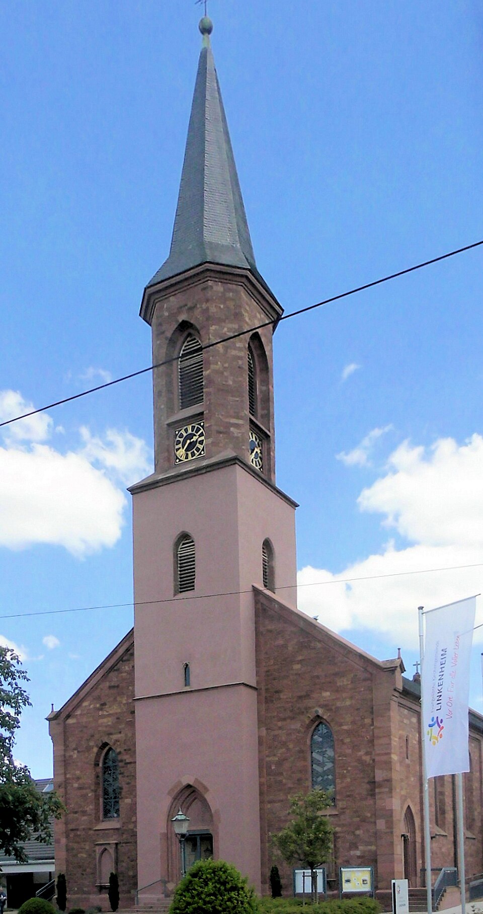 Wintergarten-Fachbetriebe in Linkenheim-Hochstetten: Evangelische Kirche – Foto: Rauenstein Wintergarten-Fachbetriebe in Linkenheim-Hochstetten: Evangelische Kirche