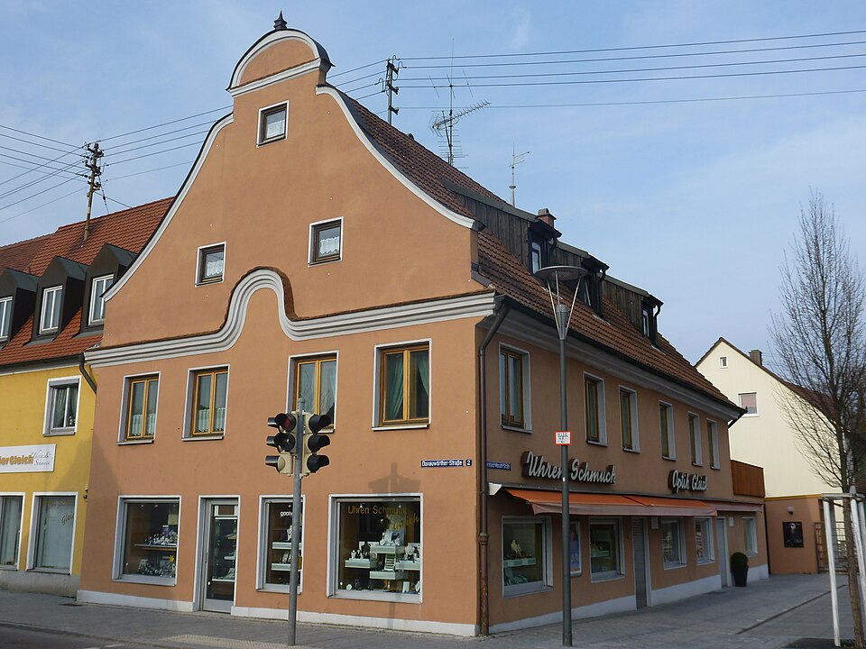 Wintergarten-Fachbetriebe in Meitingen: Amtshaus – Foto: Jkü Wintergarten-Fachbetriebe in Meitingen: Amtshaus