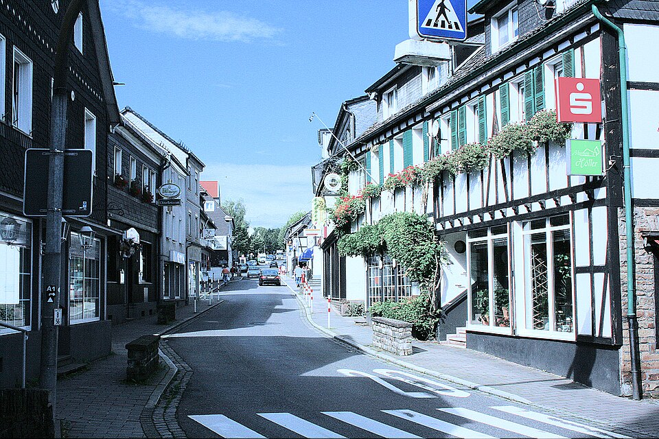Wintergarten-Fachbetriebe in Much: Hauptstrasse – Foto: Olbertz Wintergarten-Fachbetriebe in Much: Hauptstrasse