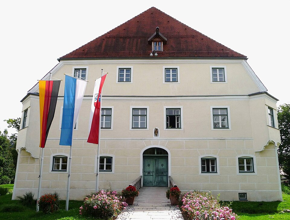 Wintergarten-Fachbetriebe in Neumarkt-Sankt Veit: Rathaus