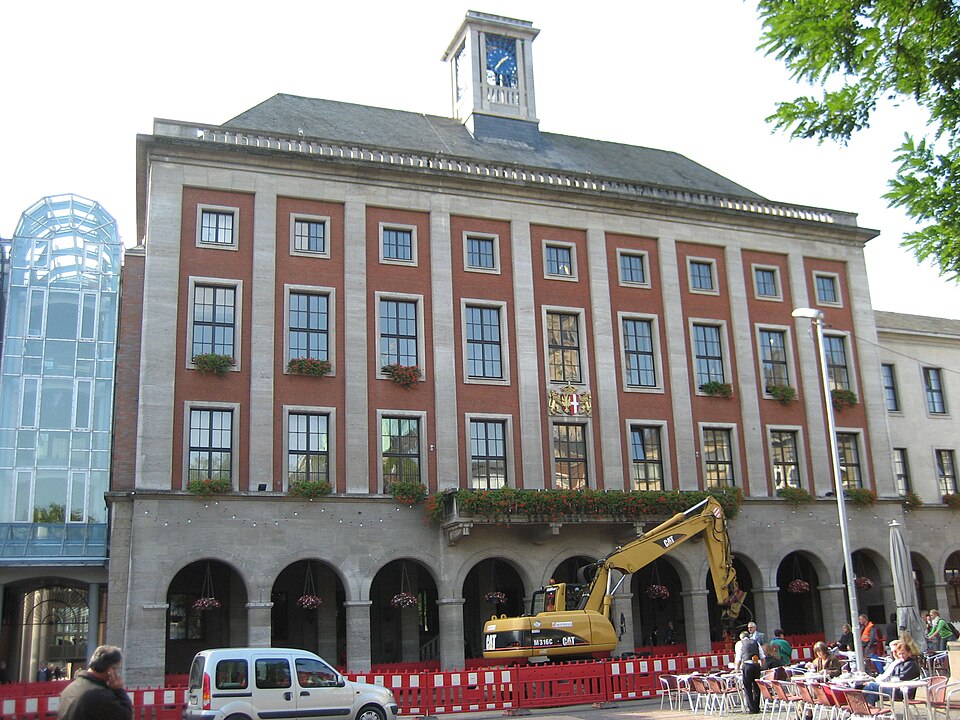 Wintergarten-Fachbetriebe in Neuss: Rathaus