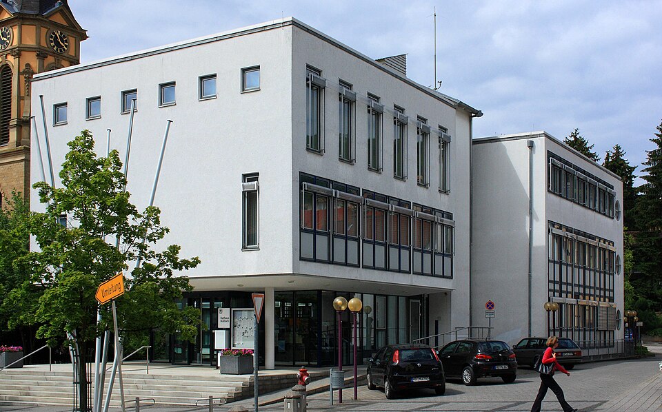 Wintergarten-Fachbetriebe in Nußloch: Rathaus