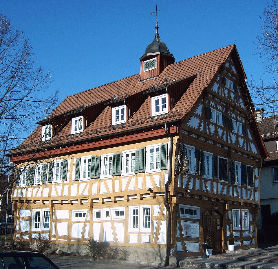 Wintergarten-Fachbetriebe in Plüderhausen: Altes Rathaus – Foto: dealerofsalvation Wintergarten-Fachbetriebe in Plüderhausen: Altes Rathaus
