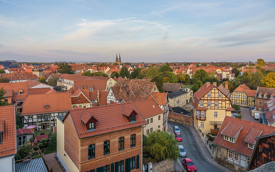 Wintergarten-Fachbetriebe in Quedlinburg: Lange Gasse from Schlossberg – Foto: A.Savin Wintergarten-Fachbetriebe in Quedlinburg: Lange Gasse from Schlossberg