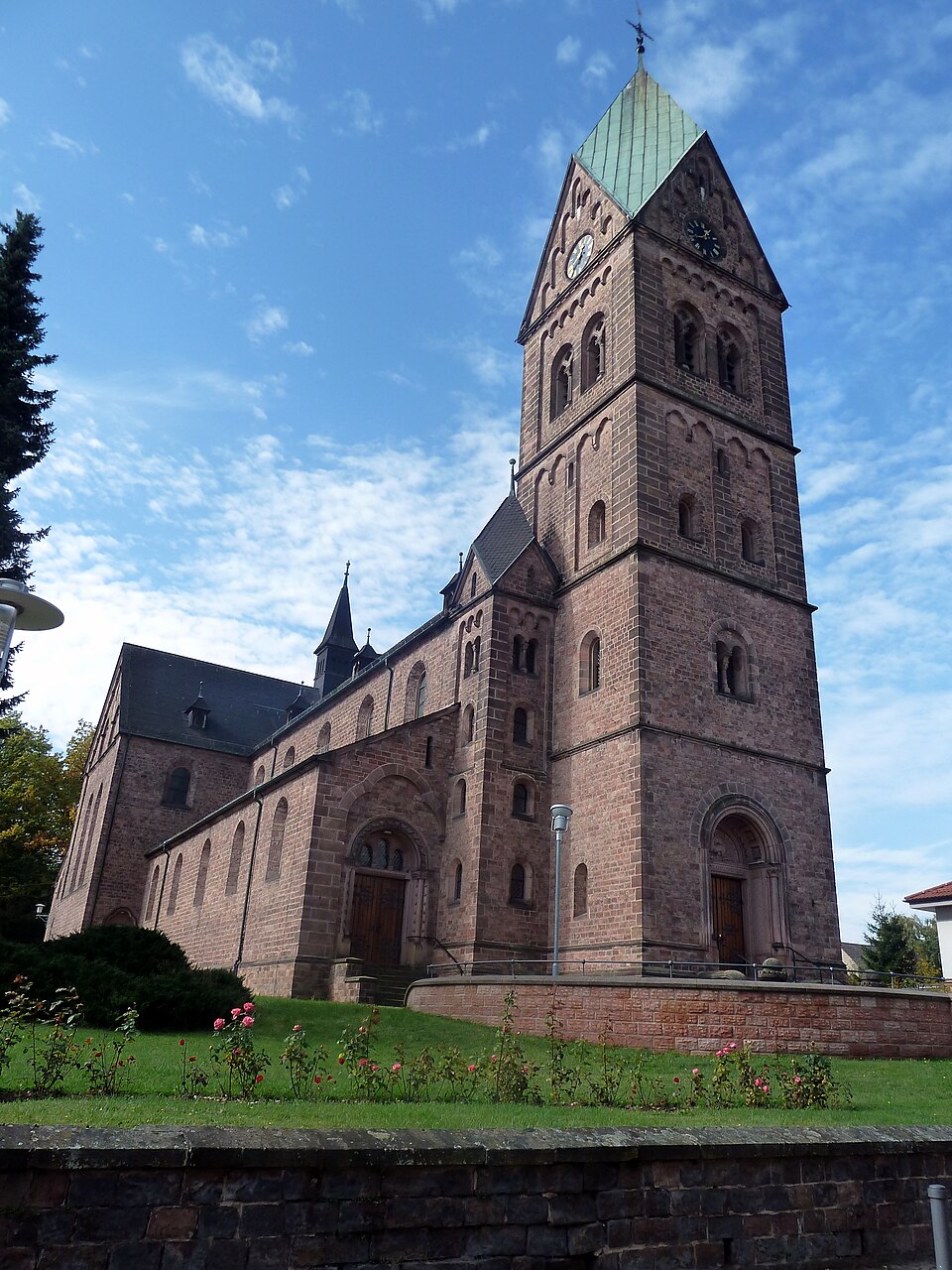 Wintergarten-Fachbetriebe in Ramstein-Miesenbach: Kath. Kirche – Foto: padrei Wintergarten-Fachbetriebe in Ramstein-Miesenbach: Kath. Kirche