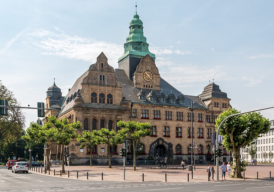 Wintergarten-Fachbetriebe in Recklinghausen: Rathaus – Foto: Dietmar Rabich Wintergarten-Fachbetriebe in Recklinghausen: Rathaus