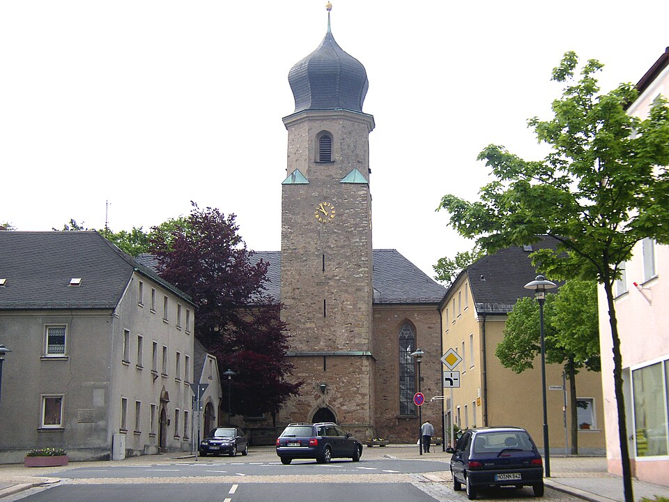 Wintergarten-Fachbetriebe in Rehau: Pfarrkirche – Foto: me Wintergarten-Fachbetriebe in Rehau: Pfarrkirche