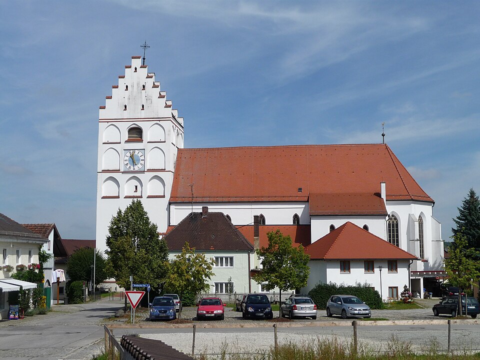 Wintergarten-Fachbetriebe in Reisbach: Pfarrkirche – Foto: Konrad Lackerbeck Wintergarten-Fachbetriebe in Reisbach: Pfarrkirche