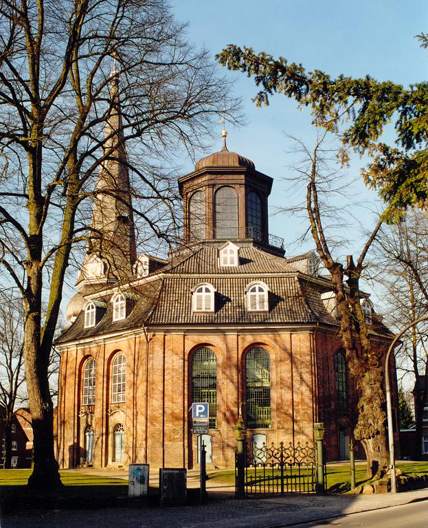 Wintergarten-Fachbetriebe in Rellingen: Rellinger Kirche