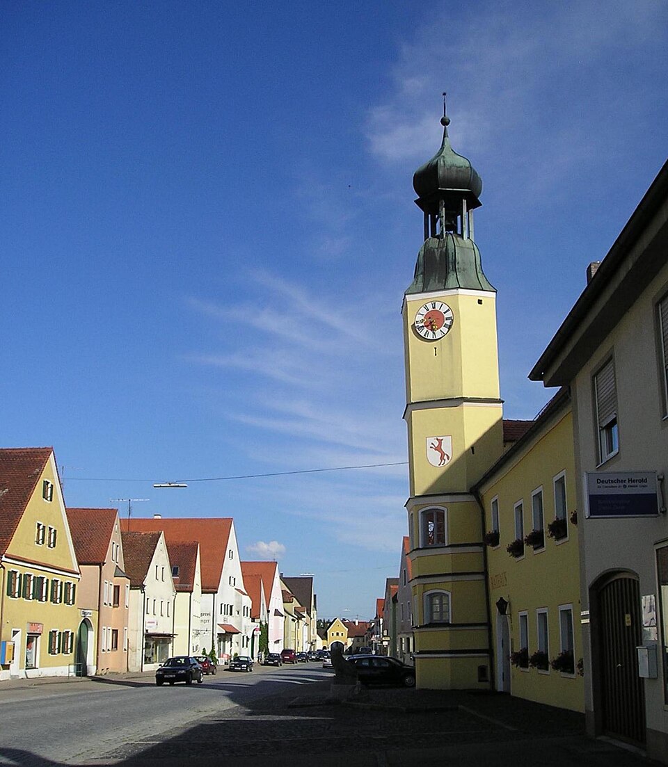 Wintergarten-Fachbetriebe in Rennertshofen: Mit Rathausturm