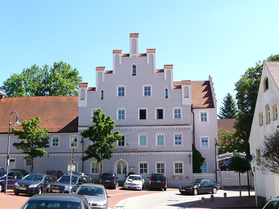 Wintergarten-Fachbetriebe in Rottenburg an der Laaber: Brauereigasthof – Foto: Konrad Lackerbeck Wintergarten-Fachbetriebe in Rottenburg an der Laaber: Brauereigasthof