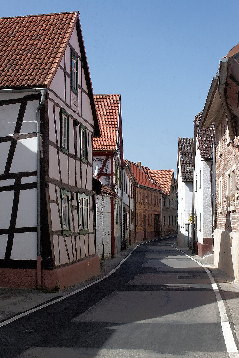 Wintergarten-Fachbetriebe in Schaafheim: Radheim Hauptstrasse – Foto: E-W Wintergarten-Fachbetriebe in Schaafheim: Radheim Hauptstrasse