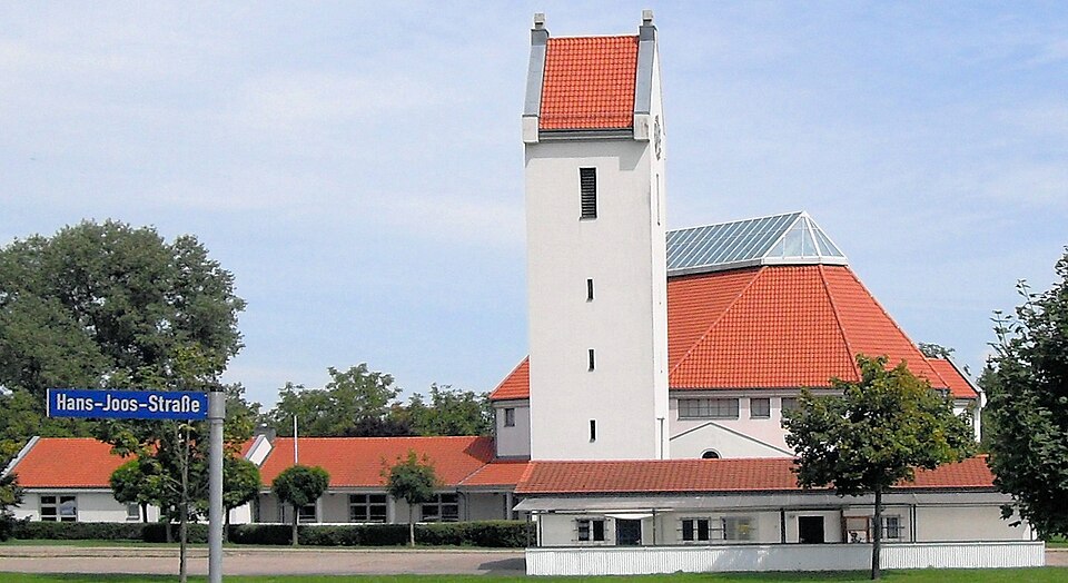 Wintergarten-Fachbetriebe in Schallstadt: Kirche – Foto: Rauenstein Wintergarten-Fachbetriebe in Schallstadt: Kirche