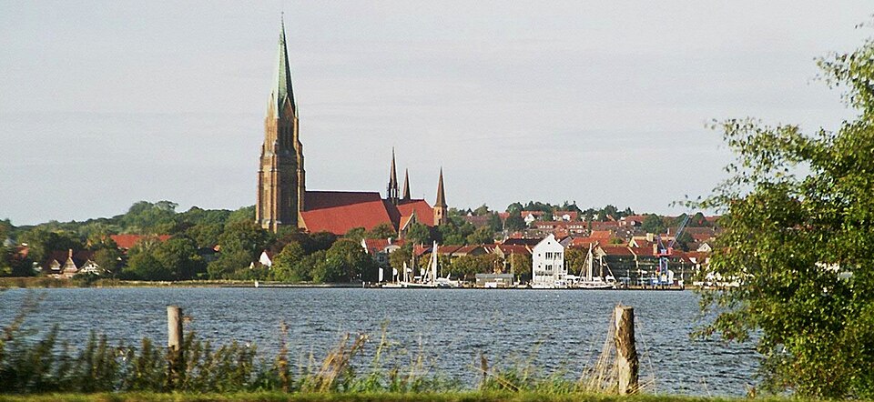 Wintergarten-Fachbetriebe in Schleswig: Stadtansicht – Foto: Wikitour Wintergarten-Fachbetriebe in Schleswig: Stadtansicht