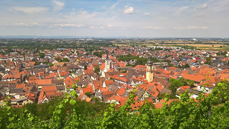 Wintergarten-Fachbetriebe in Schriesheim: Stadtansicht – Foto: Roland Knobloch Wintergarten-Fachbetriebe in Schriesheim: Stadtansicht