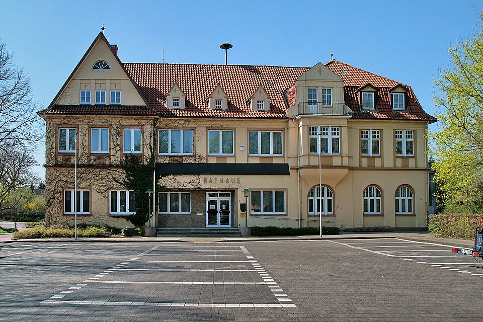 Wintergarten-Fachbetriebe in Schwarmstedt: Rathaus
