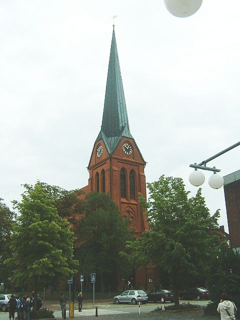 Wintergarten-Fachbetriebe in Schwarzenbek: Kirche