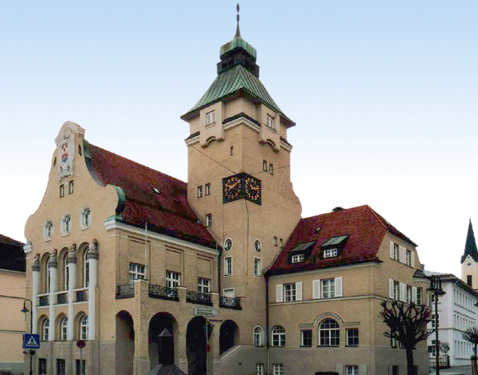 Wintergarten-Fachbetriebe in Simbach am Inn: Rathaus – Foto: Blauer elephant, wolpertinger, Regi51 Wintergarten-Fachbetriebe in Simbach am Inn: Rathaus