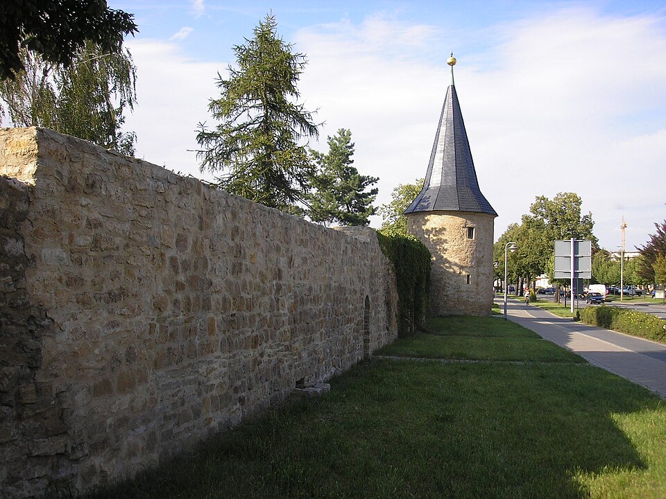 Wintergarten-Fachbetriebe in Sömmerda: Stadtmauer – Foto: Michael Sander Wintergarten-Fachbetriebe in Sömmerda: Stadtmauer