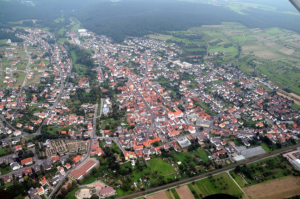 Wintergarten-Fachbetriebe in Sulzbach am Main: Stadtansicht – Foto: Fritz Geller-Grimm supported by Rüdiger Wandke Wintergarten-Fachbetriebe in Sulzbach am Main: Stadtansicht