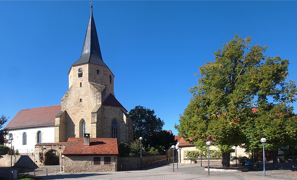 Wintergarten-Fachbetriebe in Tamm: Kirche-Kelter – Foto: Ikar.us Wintergarten-Fachbetriebe in Tamm: Kirche-Kelter