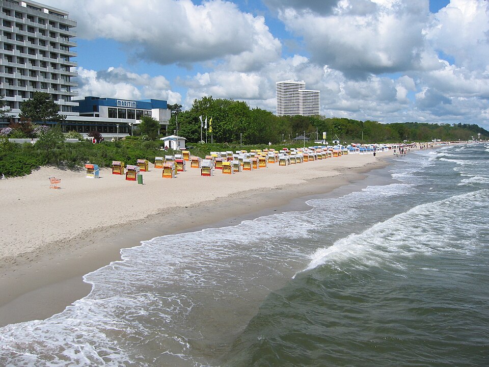 Wintergarten-Fachbetriebe in Timmendorfer Strand: Stadtansicht – Foto: Magnus Manske Wintergarten-Fachbetriebe in Timmendorfer Strand: Stadtansicht