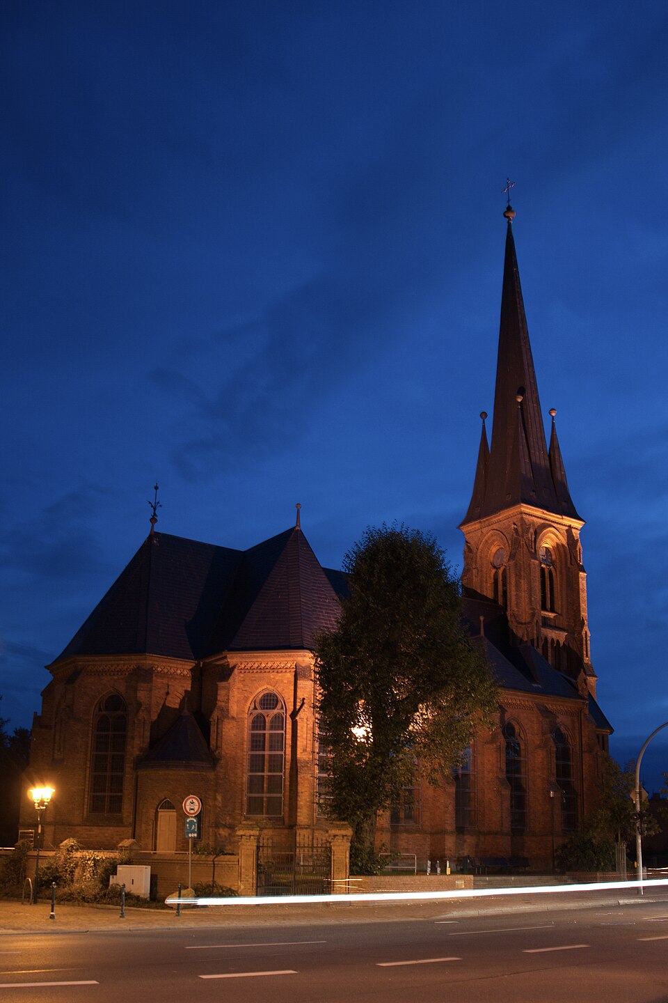 Wintergarten-Fachbetriebe in Torgelow: Evangelische Kirche – Foto: Nils Prissing Wintergarten-Fachbetriebe in Torgelow: Evangelische Kirche