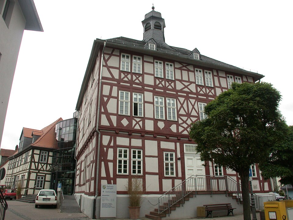 Wintergarten-Fachbetriebe in Usingen: Rathaus – Foto: Volker Thies Wintergarten-Fachbetriebe in Usingen: Rathaus