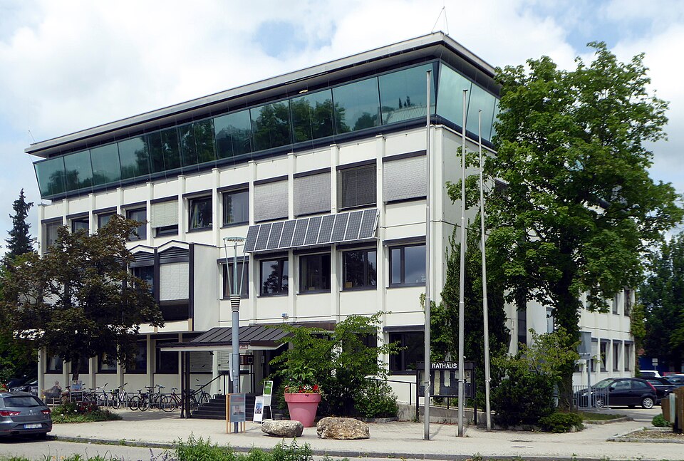 Wintergarten-Fachbetriebe in Vaterstetten: Rathaus