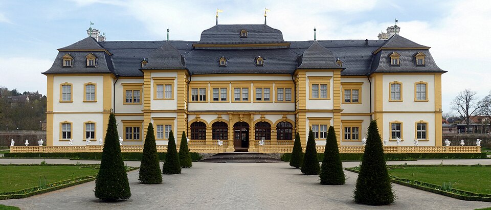 Wintergarten-Fachbetriebe in Veitshöchheim: Schloss – Foto: Rainer Lippert Wintergarten-Fachbetriebe in Veitshöchheim: Schloss